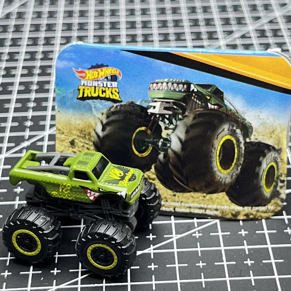 Hot Wheels Car Monster Trucks - شاحنات وحشات هوت ويلز الأصغر في