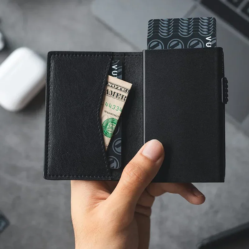 محفظة رجالي بسيطة وحامل بطاقات - مراجعة Card Top Loader وسعره